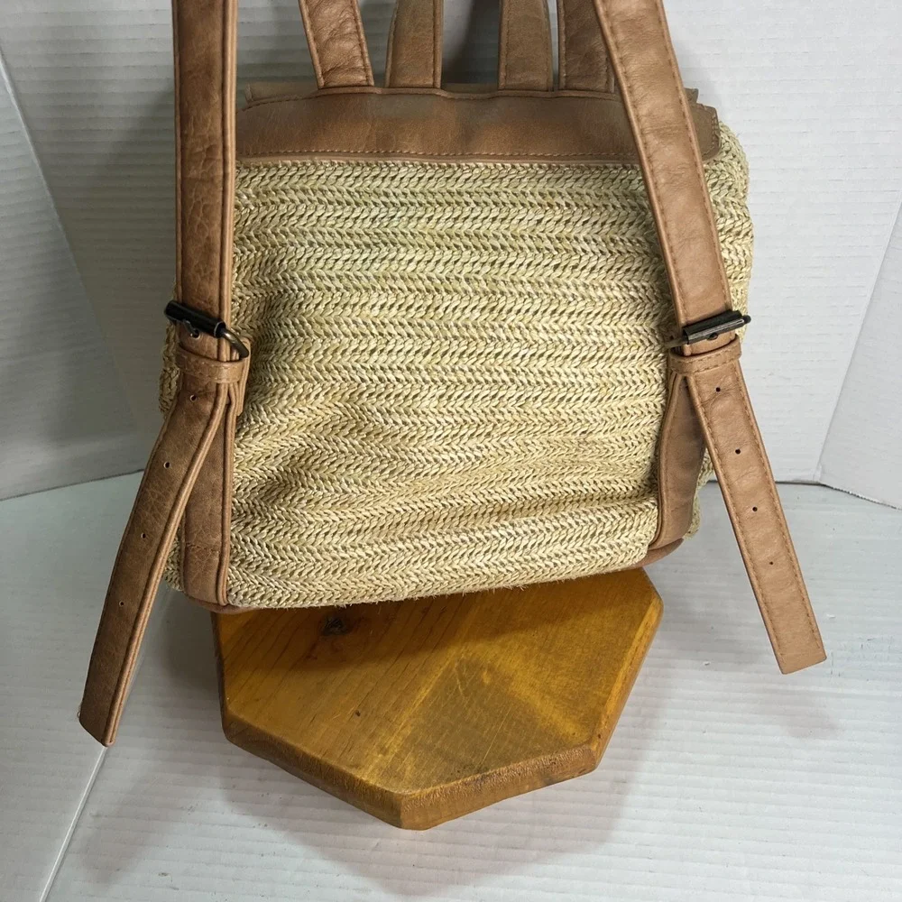 Roxy‎ Party Waves Backpack Purse Woven Organic Tan Cream